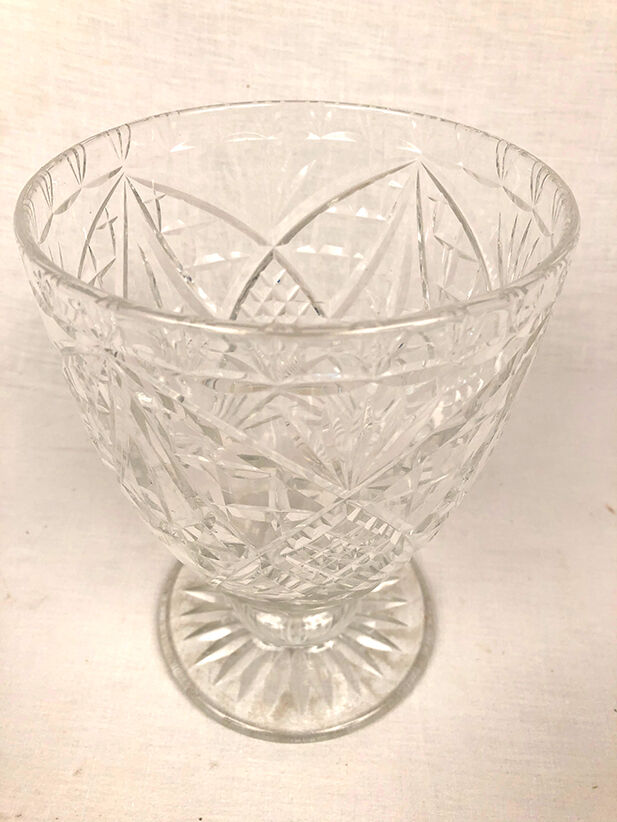 Crystal vase cut on foot