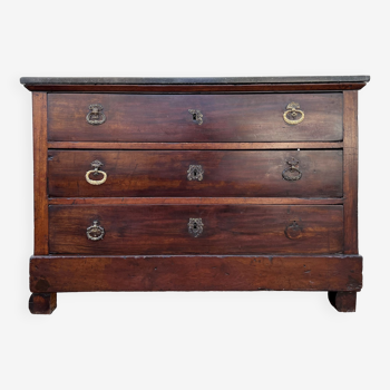 Mahogany chest of drawers from the restoration period