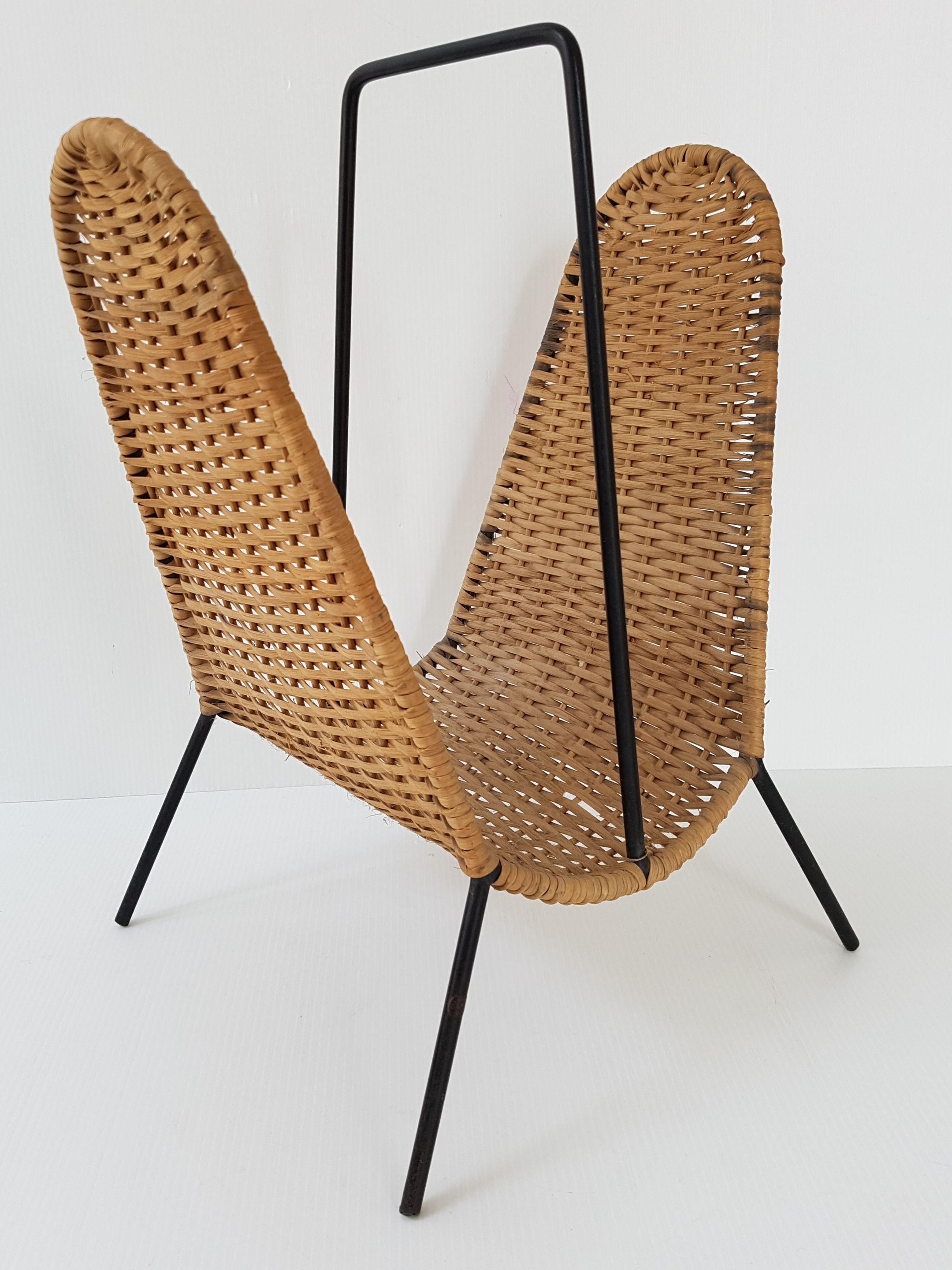 Laurids Lonborg 1950 magazine holder