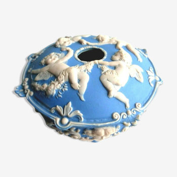 Boîte à bijoux ou bonbonnière en porcelaine bleue aux 4 anges