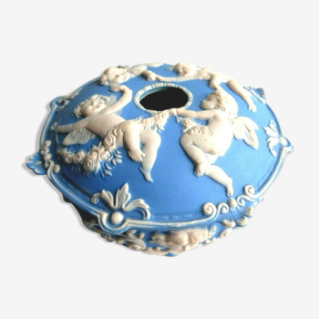jewelry box or blue porcelain candy box with 4 angels