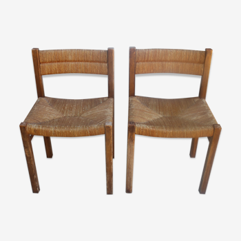 Pair of chairs wood and straw
