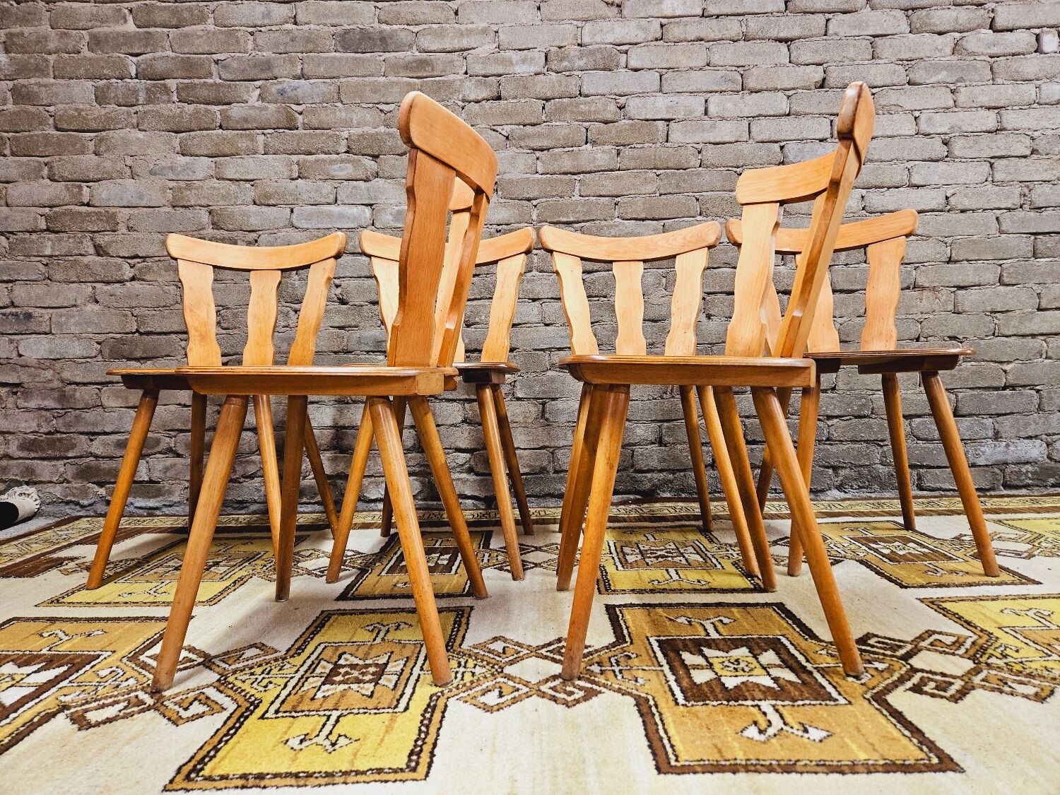 Series of 6 bistrot chairs year 1970