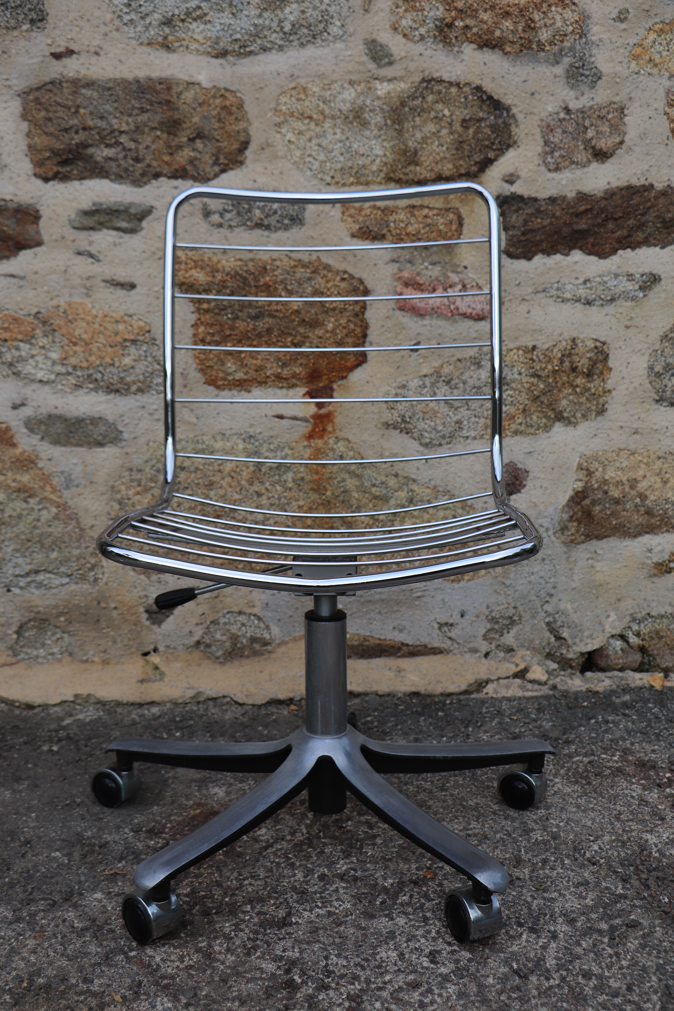 Chaise bureau pivotante chrome