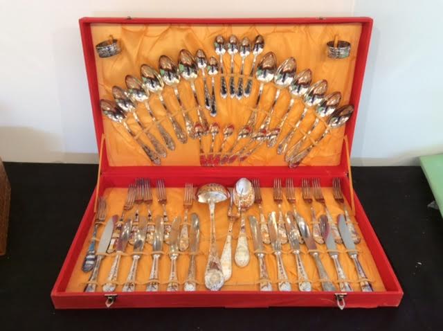 Complete housewife of 53 pieces