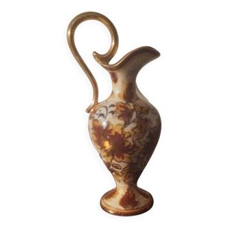 Ewer type vase