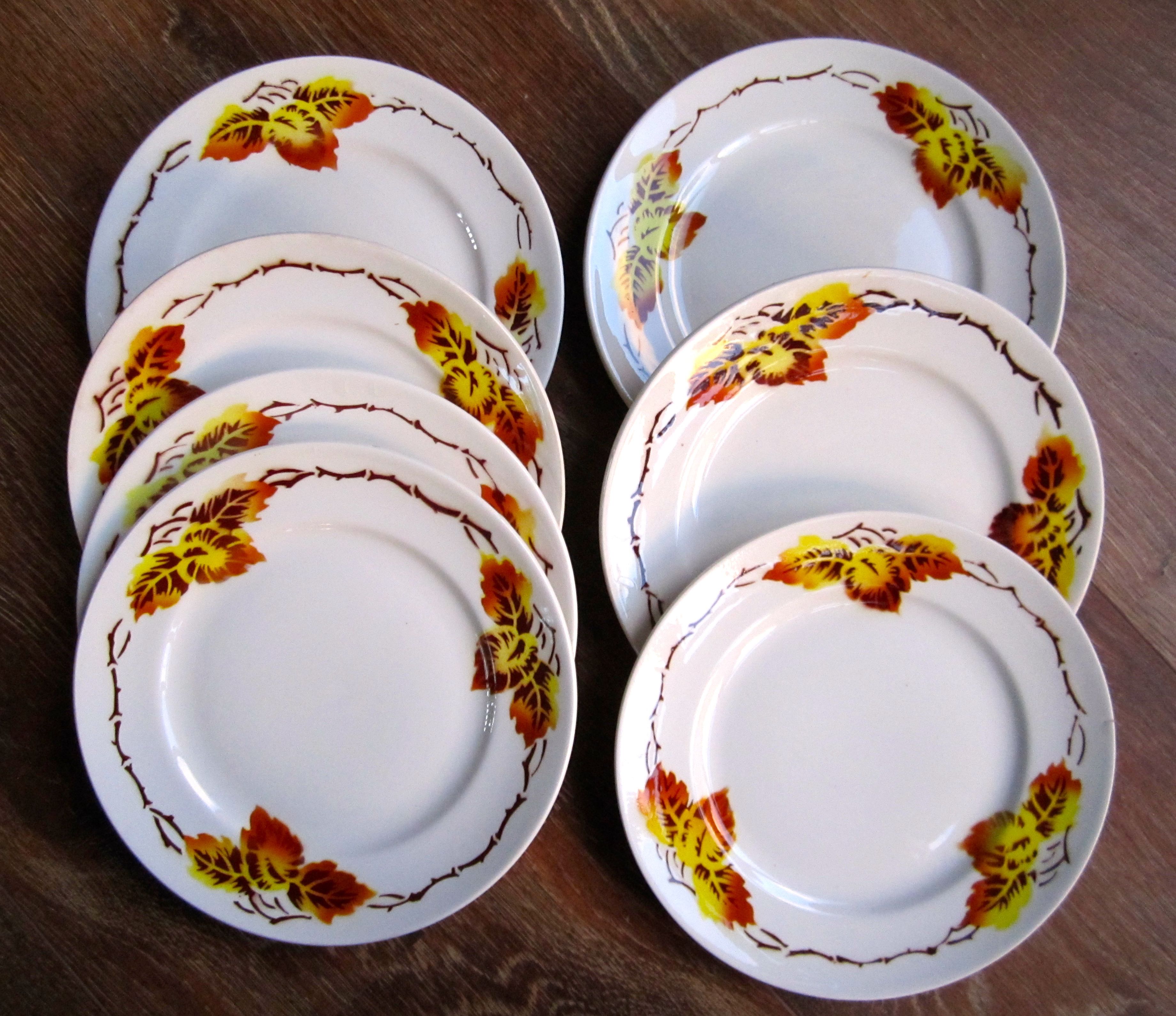 Plates years 40-50 "mill of the wolves"