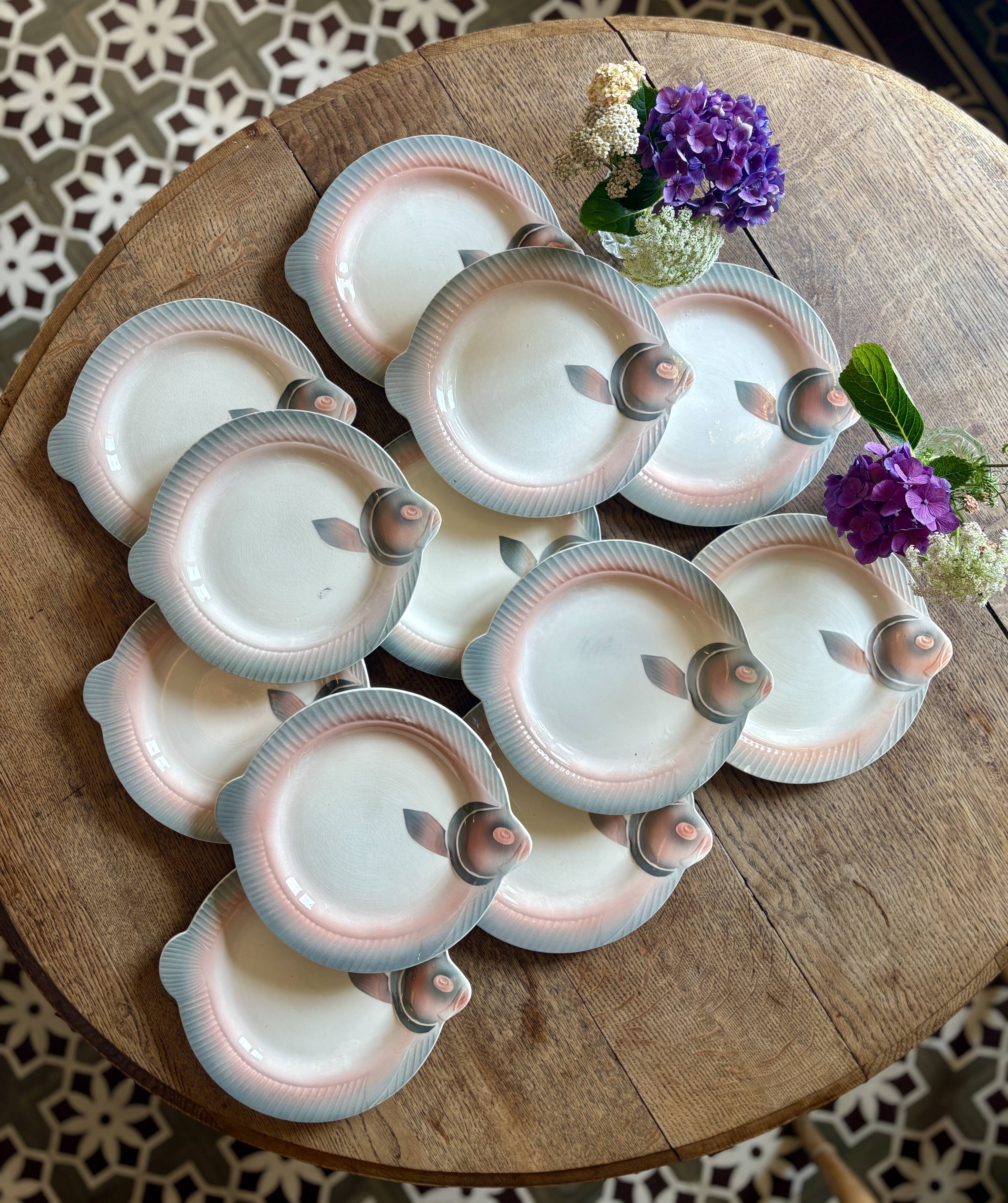 Set of 12 vintage pink and gray fish-shaped plates - Digoin
