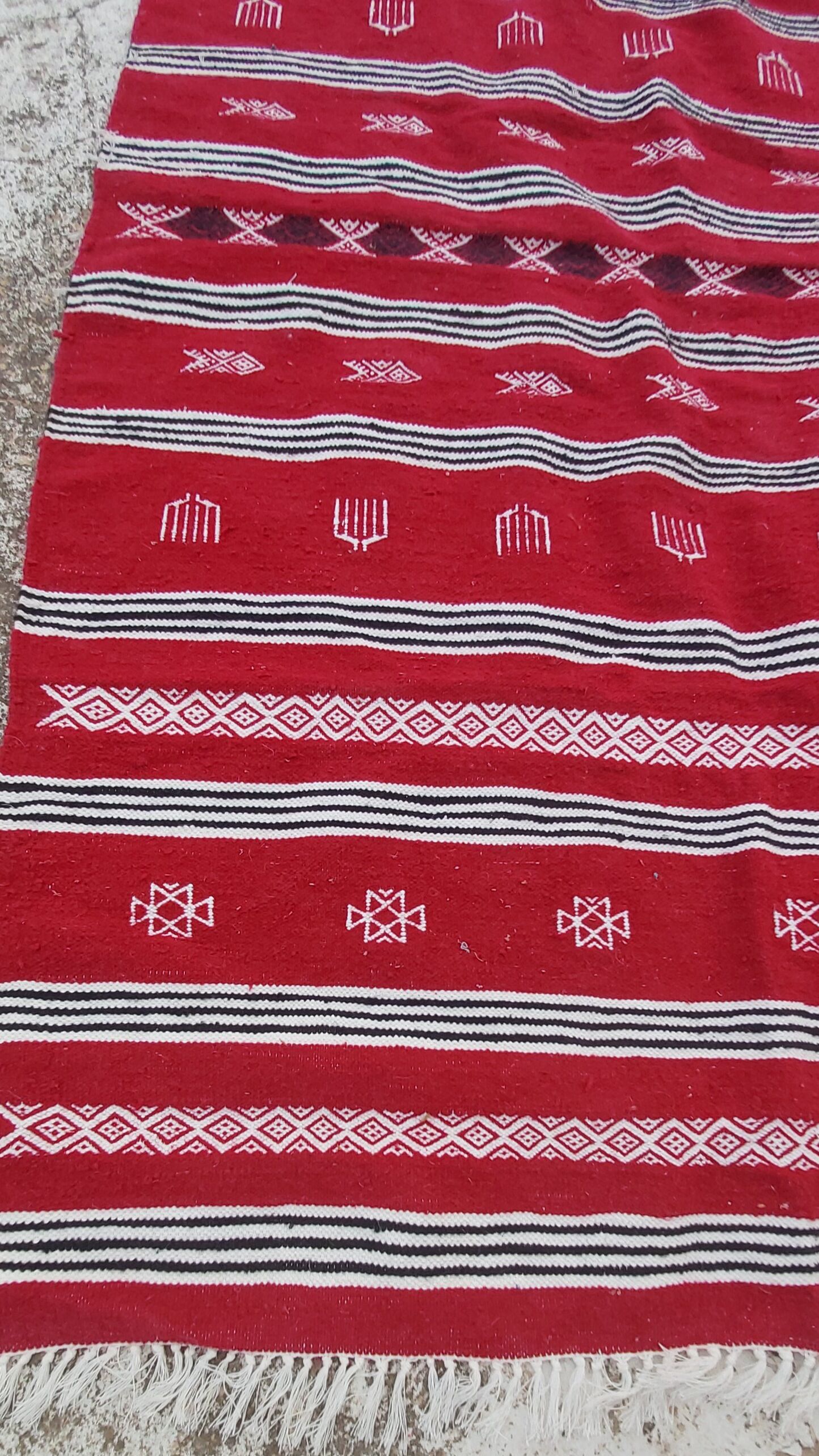 Traditional Berber handmade kilim rug in pure wool 200-110cm