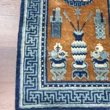 Tapis chinois ancien fait à la main