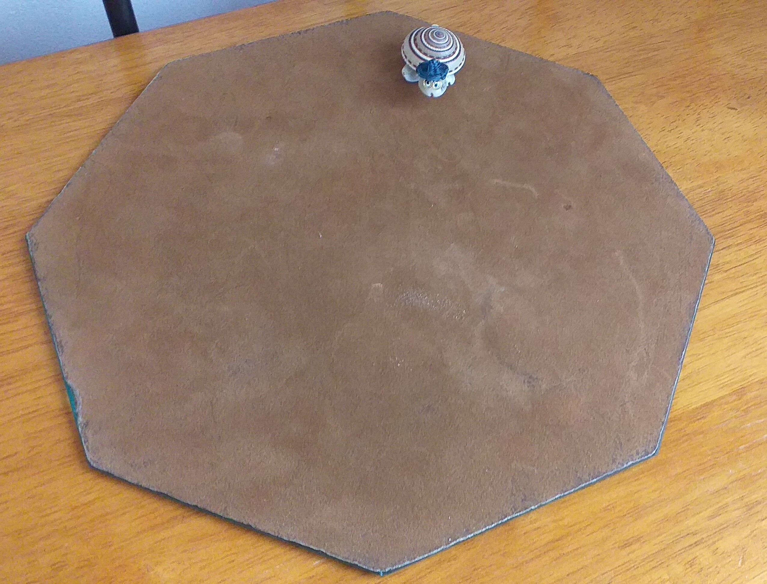 Octagonal beveled mirror