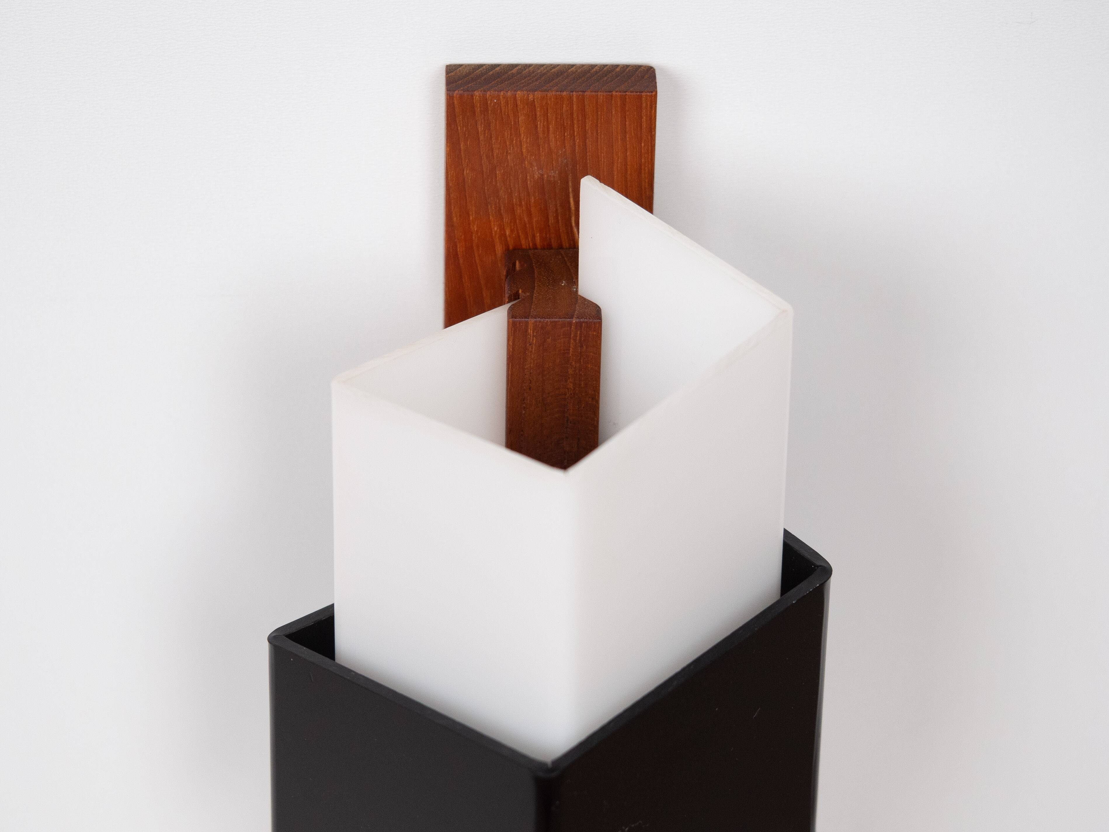 Paire de 2 appliques murales vintage suédoises des années 1950.