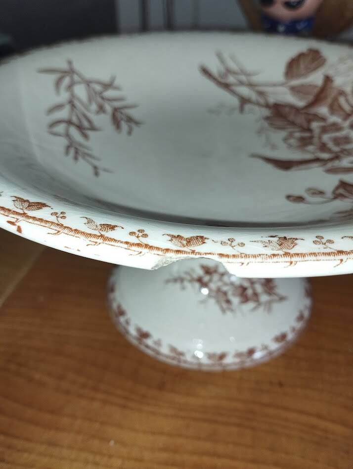 Tiered plates and compote dish
