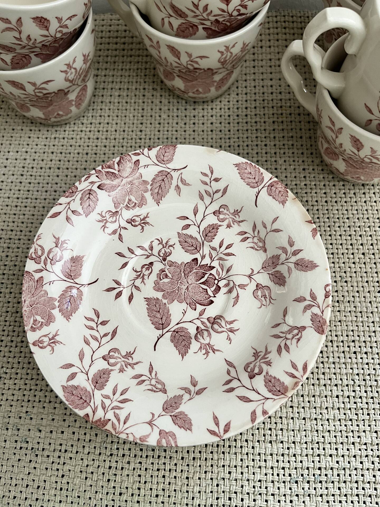 8 tasses à thé