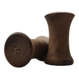 Pepper shaker