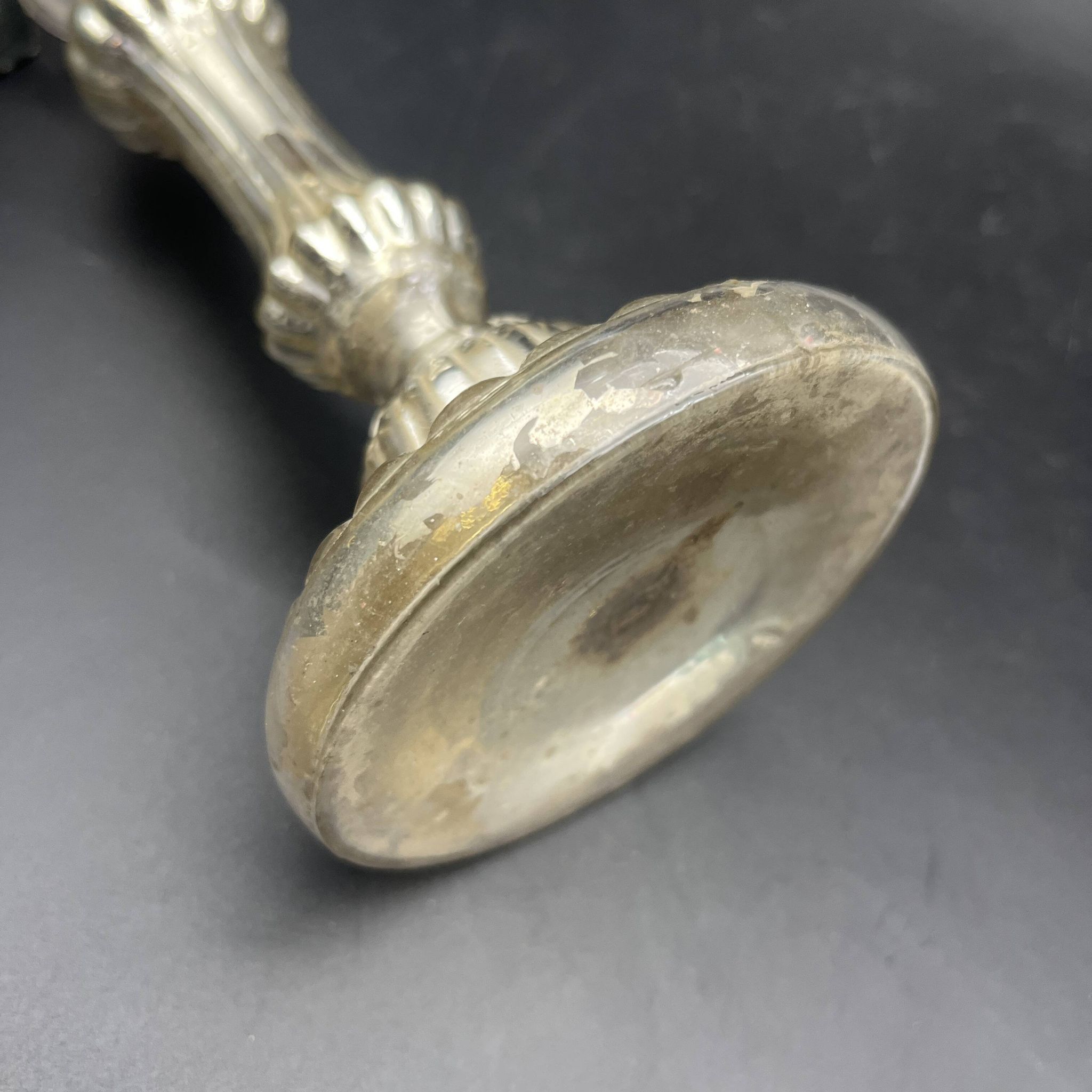 Bougeoir en verre eglomisé XIXe 19e