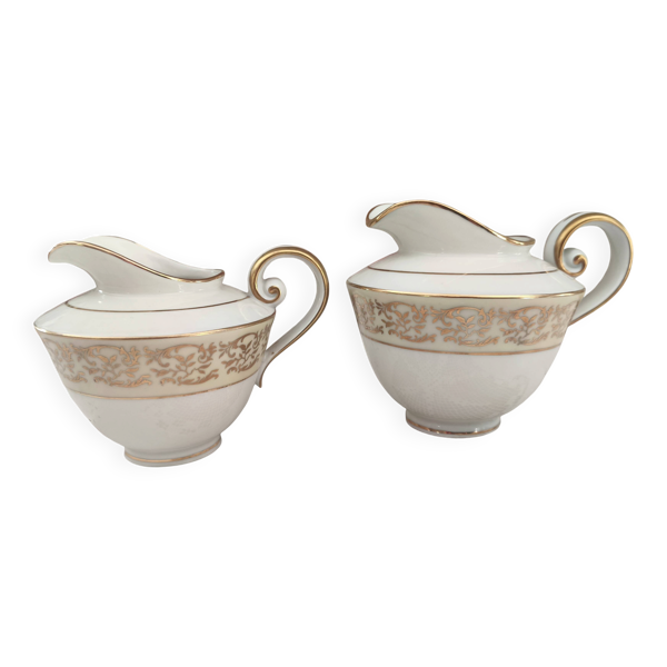 Ensemble pot à lait et crémier en porcelaine de Limoges