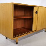 Buffet à portes coulissantes Erich Stratmann années 1960, orme
