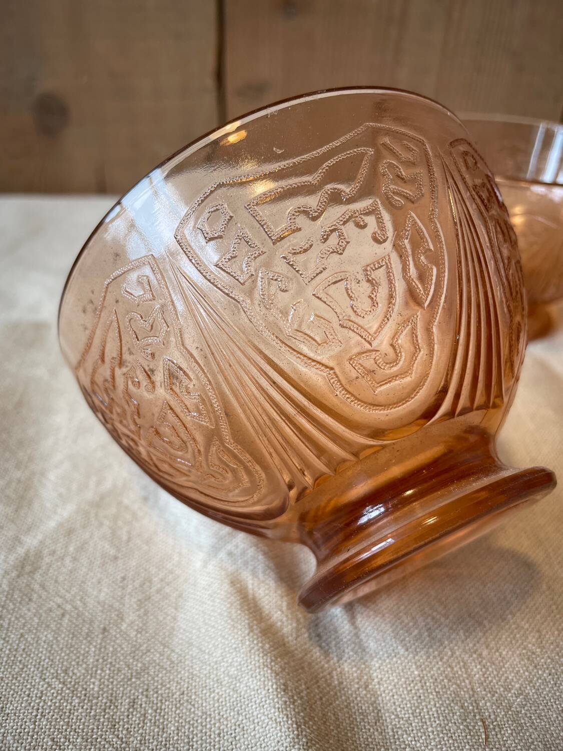 4 vintage pink glass bowls 1930-40