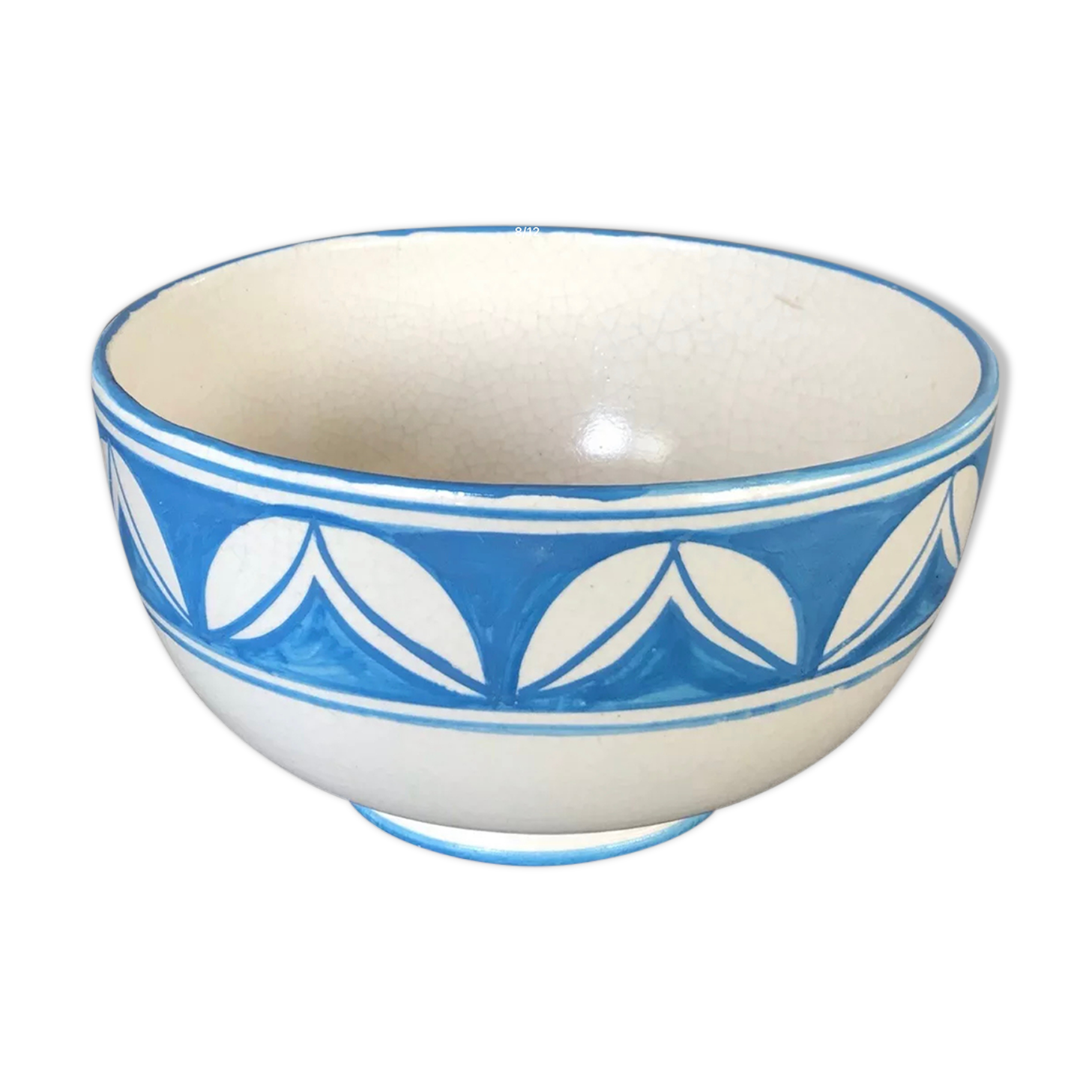 Plat coupe ancien en céramique craquelé à décor de peinture bleu
