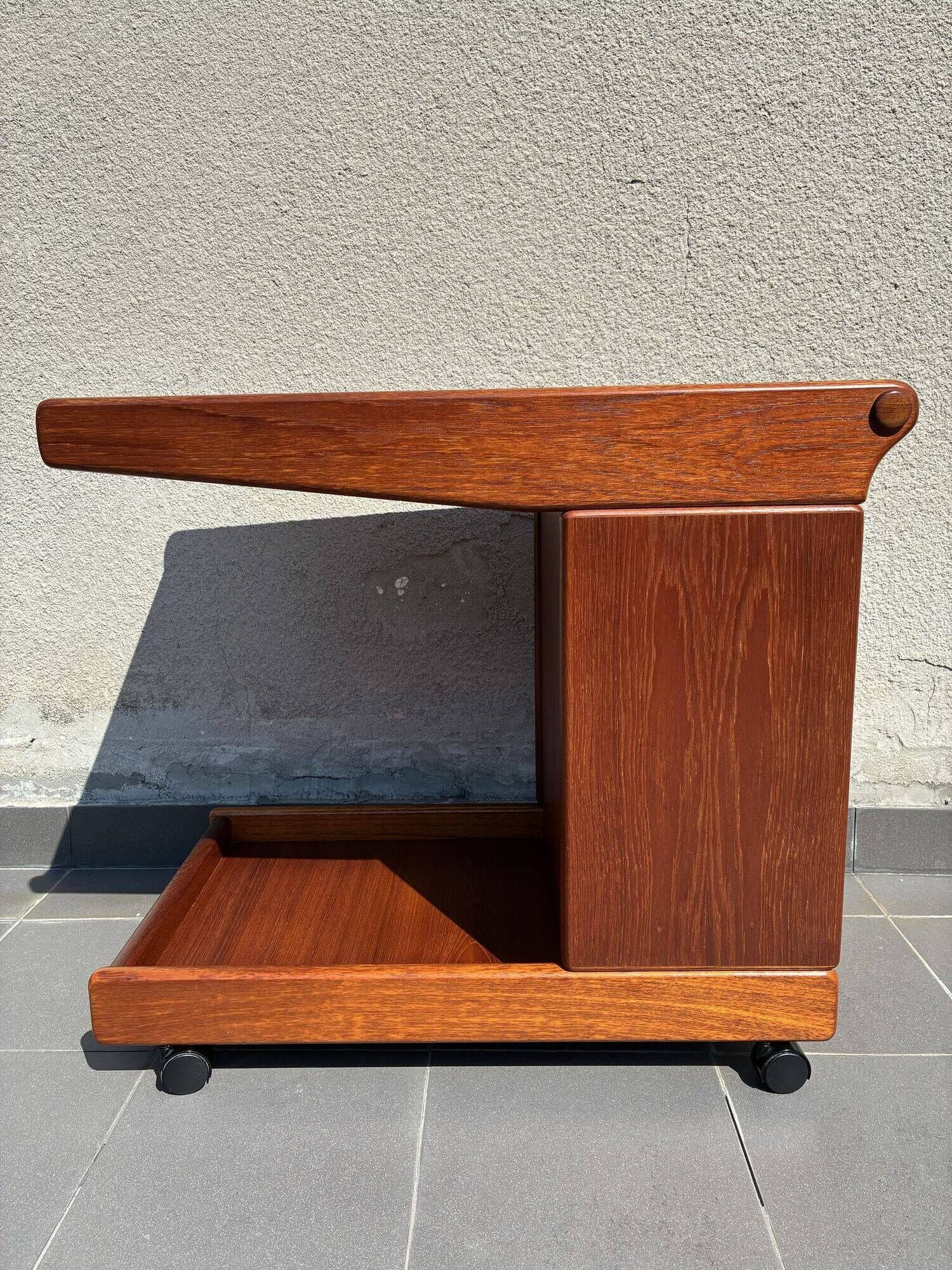 Desserte, meuble bar en teck de Bornholm avec étagère, Danemark, années 1970