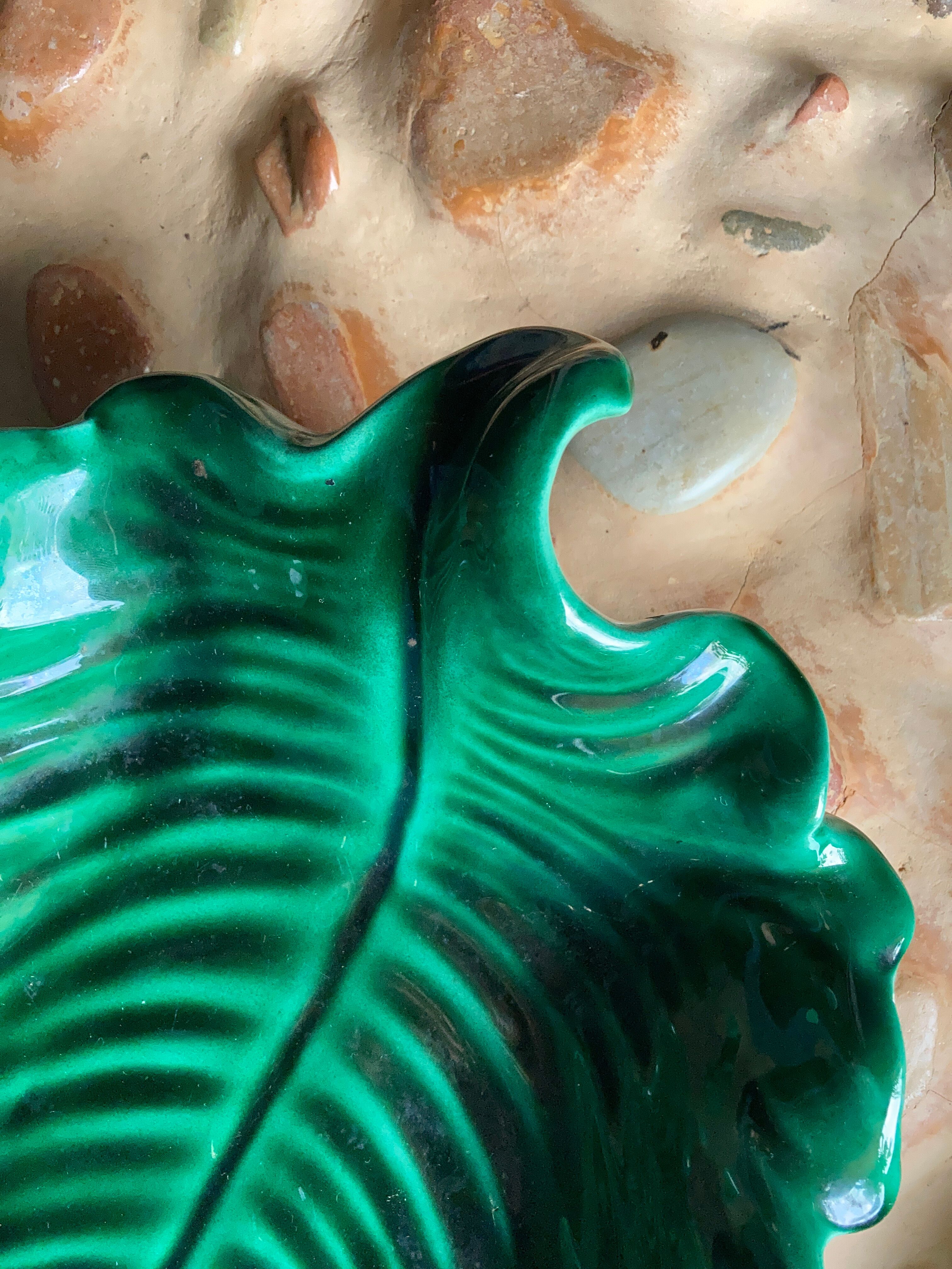 Green tray Vallauris