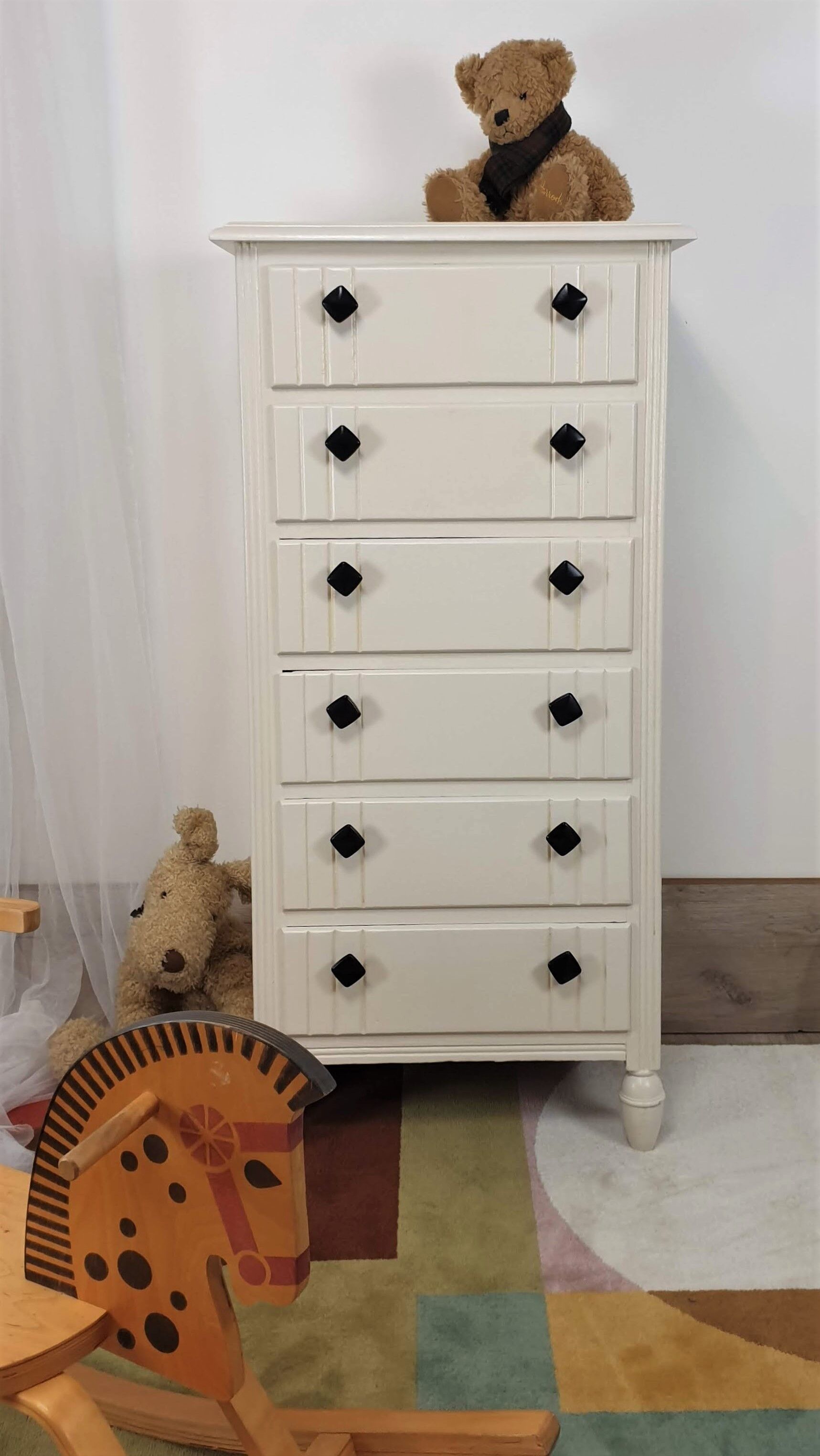 Art Deco-style dresser