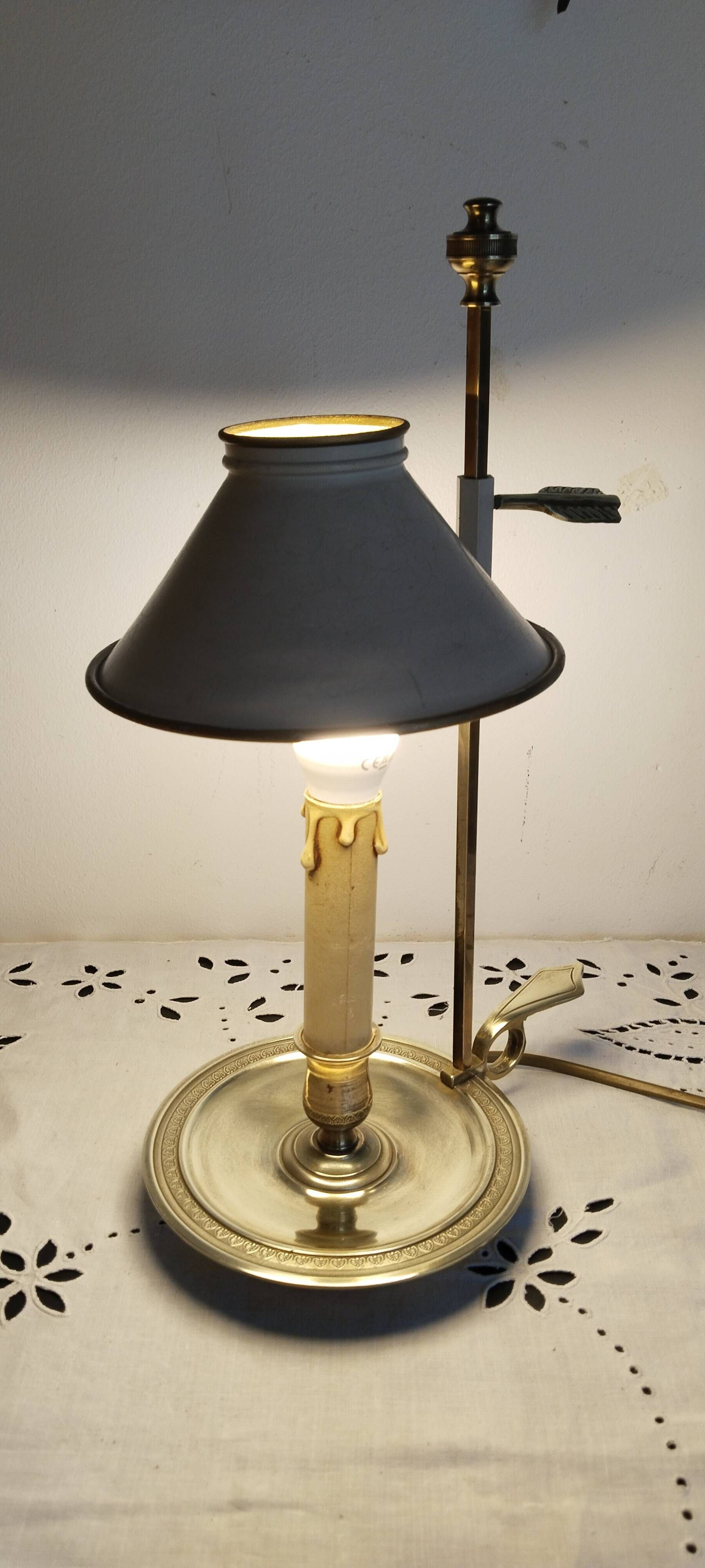 Gilded bronze hot water bottle lamp, Empire style, beige metal lampshade