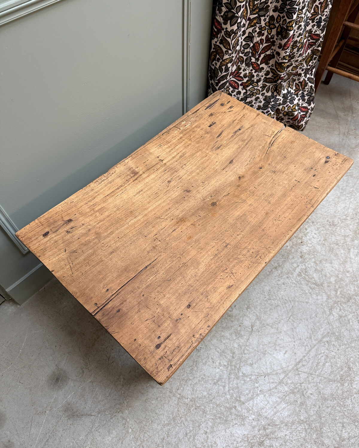 Small farmhouse coffee table