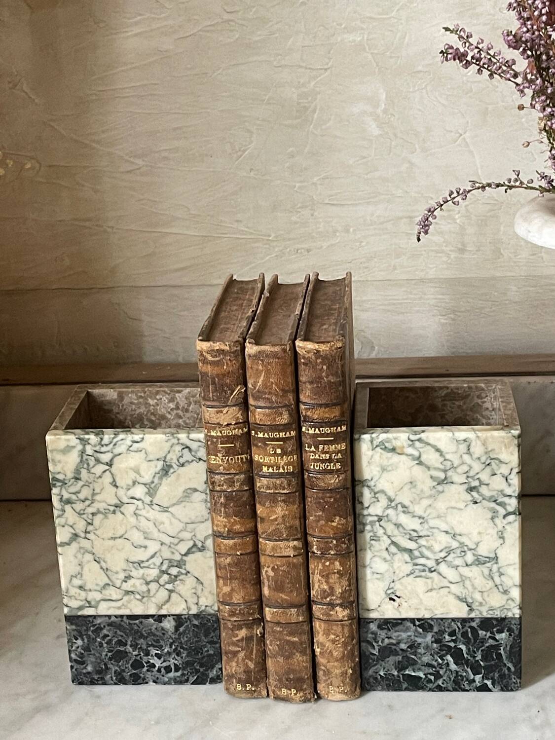 Pair of Art Deco marble bookends