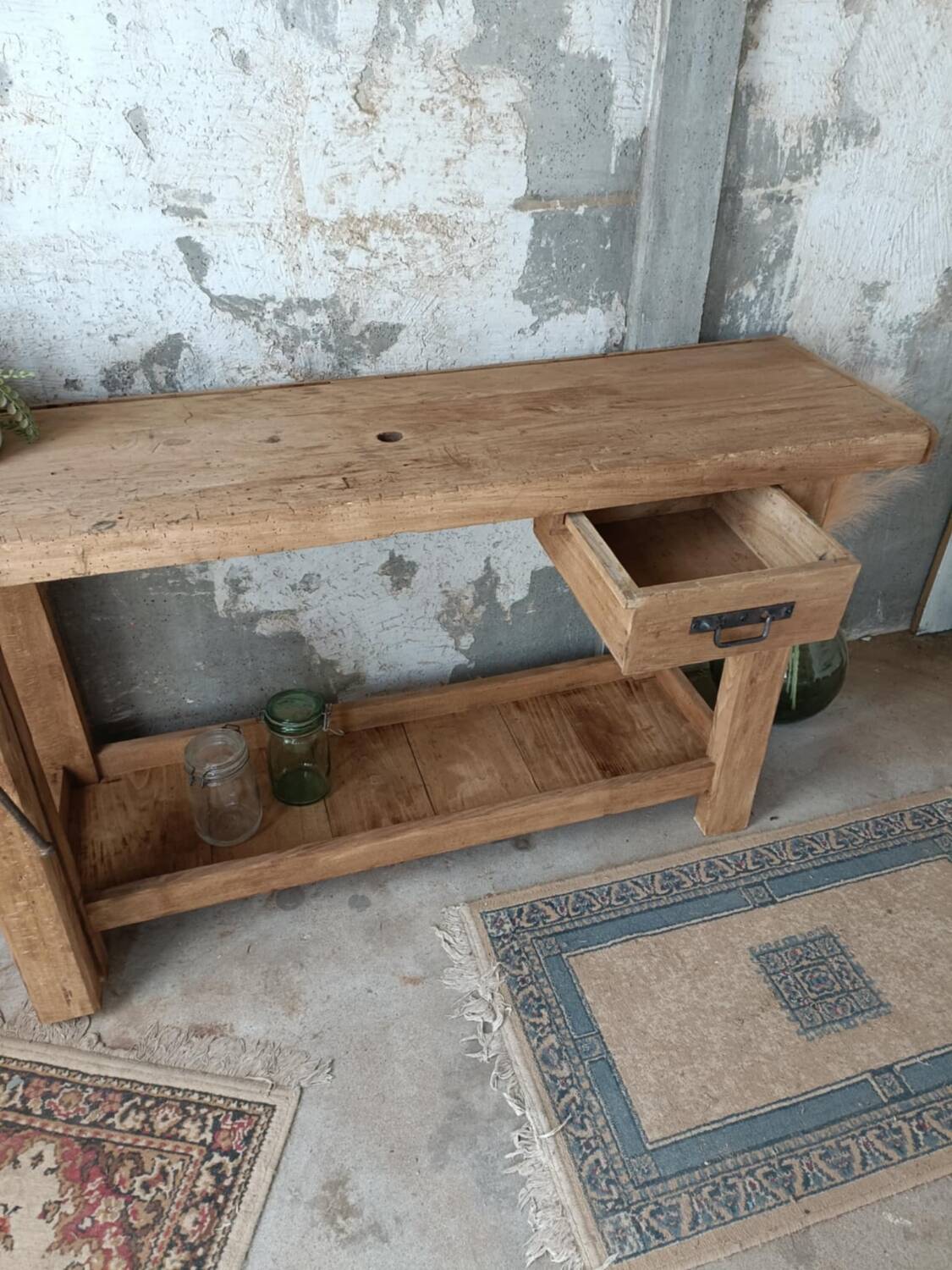 Carpenter's workbench