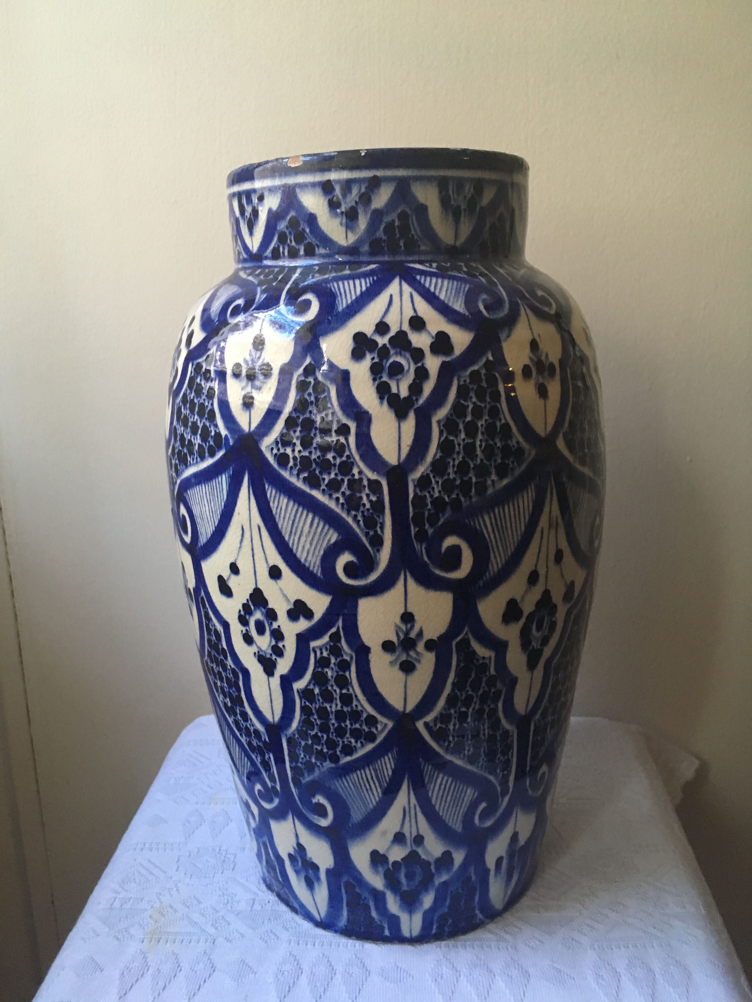 Large blue vase in Moroccan ceramic from Safi