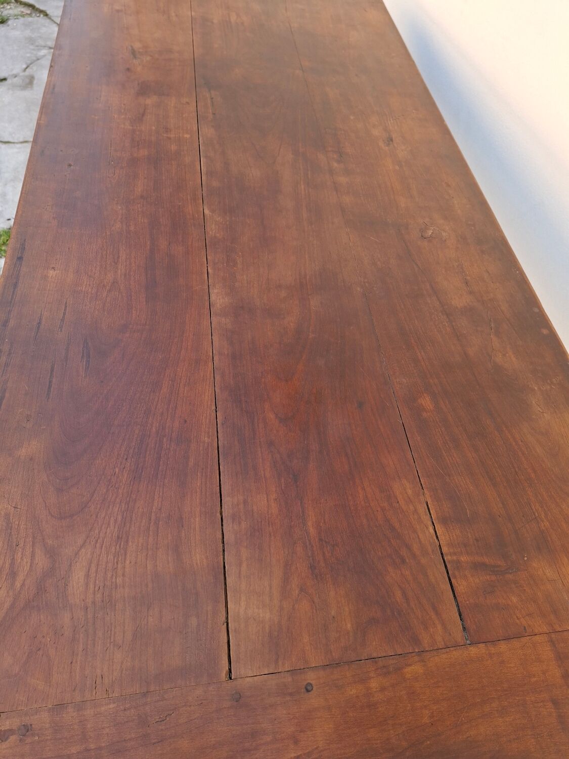 Rustic monastery farmhouse table, antique, 19th century, made of walnut.