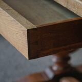 Baroque writing desk from the 1920s in solid oak, by a Danish cabinetmaker.