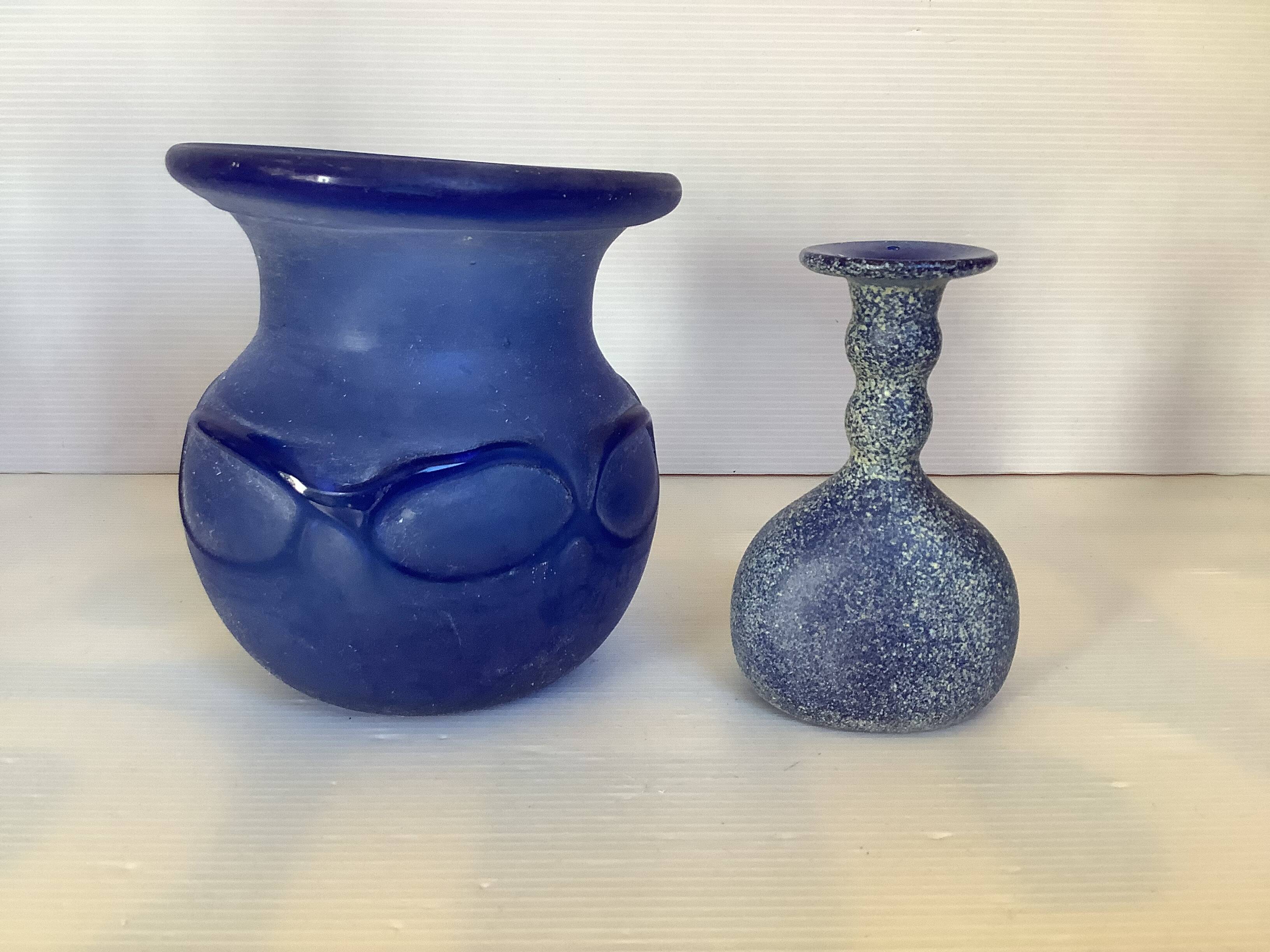 Murano scavo vase duo