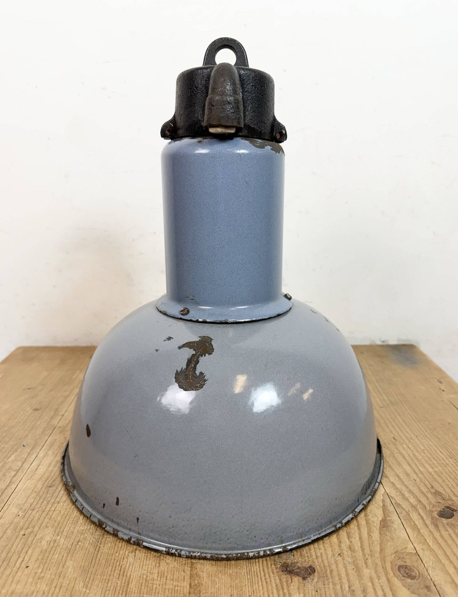 Industrial Grey Enamel Bauhaus Pendant Lamp, 1930s