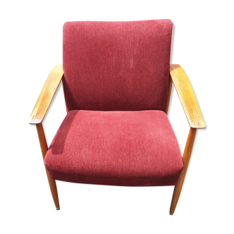 Scandinavian red armchair