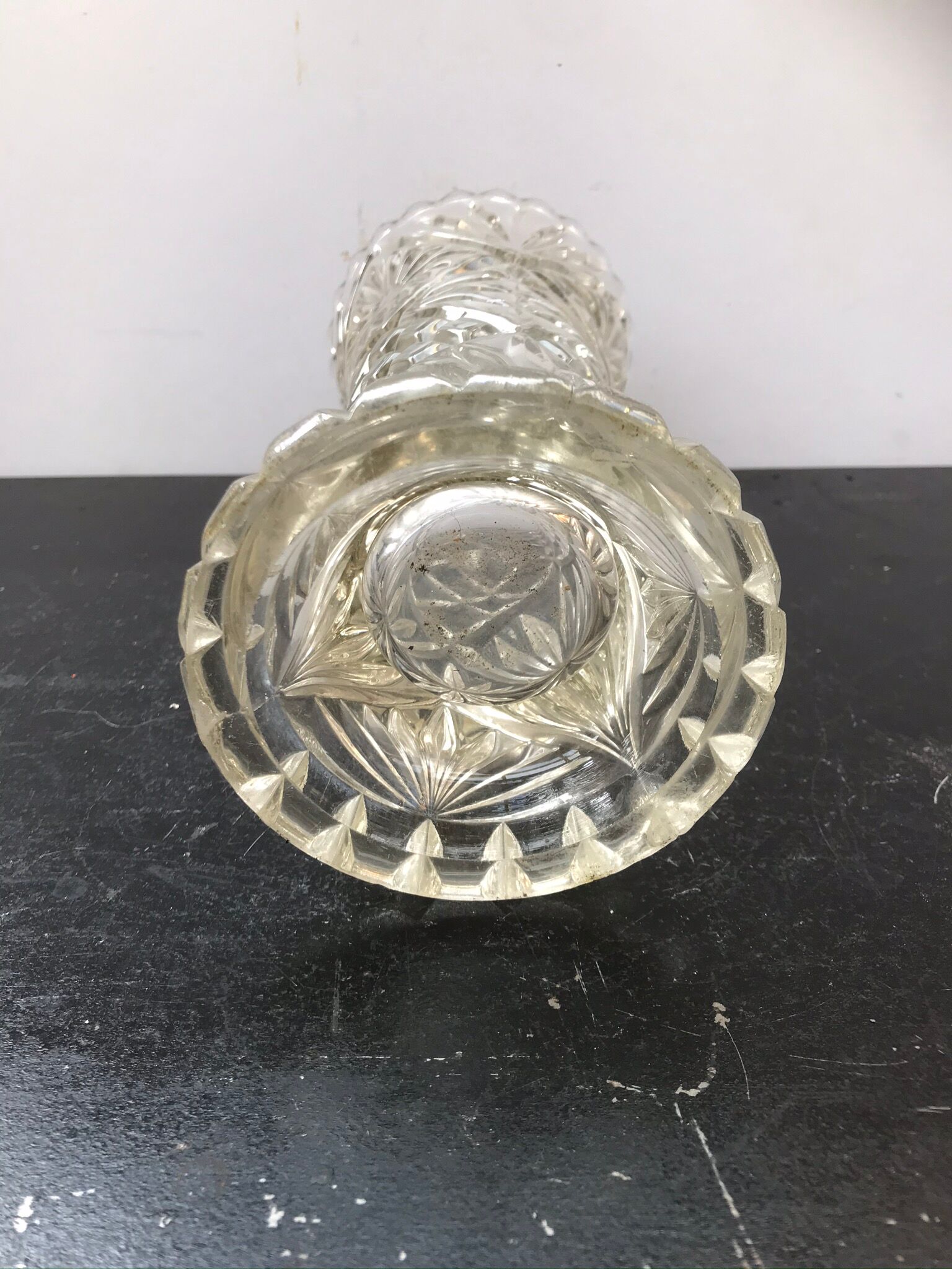 Old vase glass moulded decor vintage stars