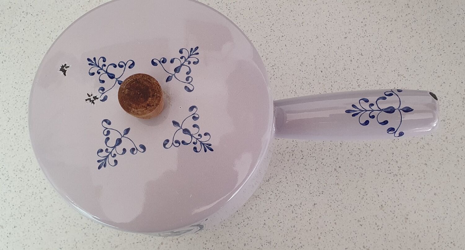 Set le Creuset fondue pot and casserole