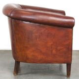 Comfortable, Spacious Sheepskin Leather Club Chair with a Loose Seat Cushion