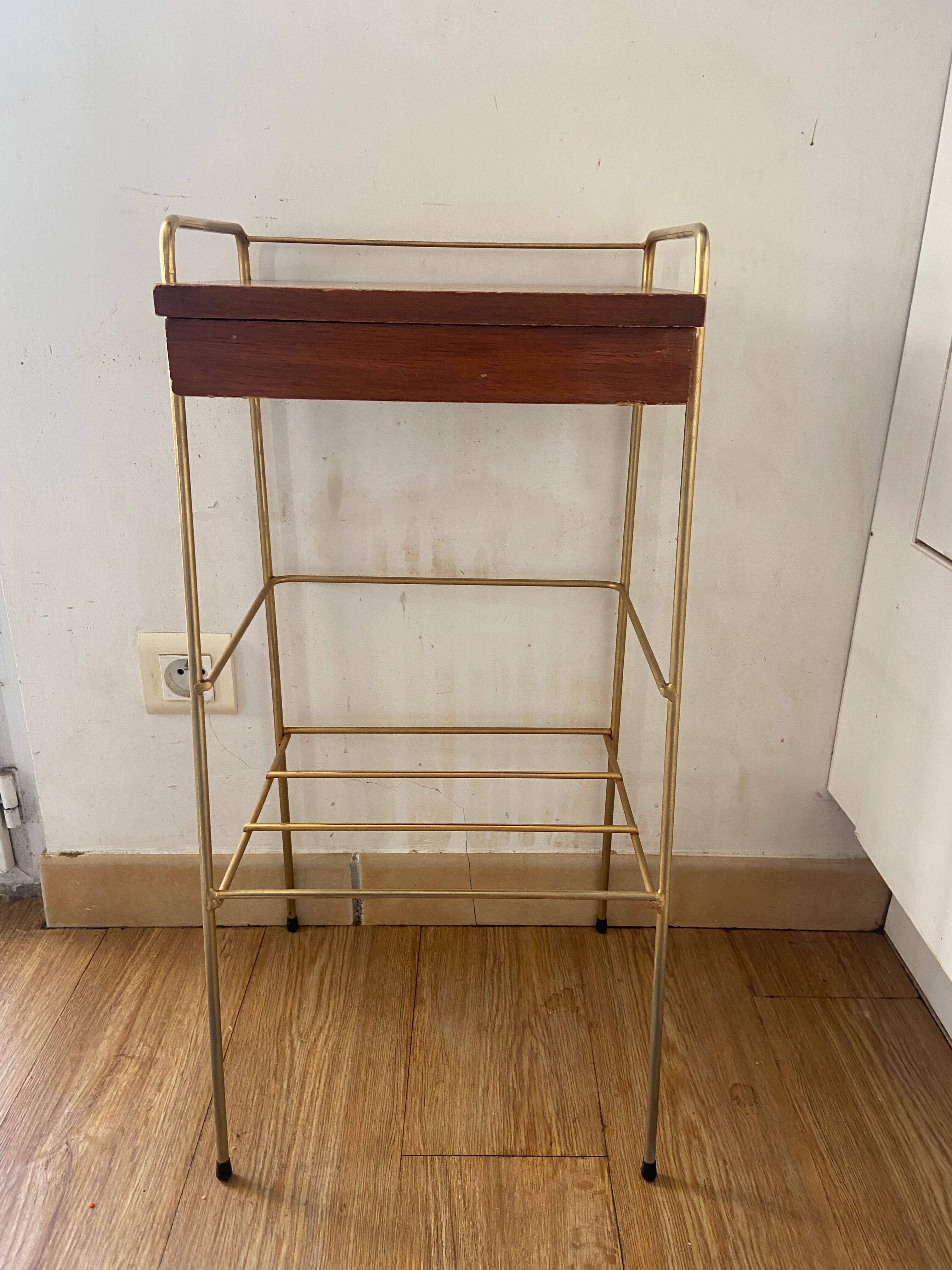 Vintage side table/bedside table