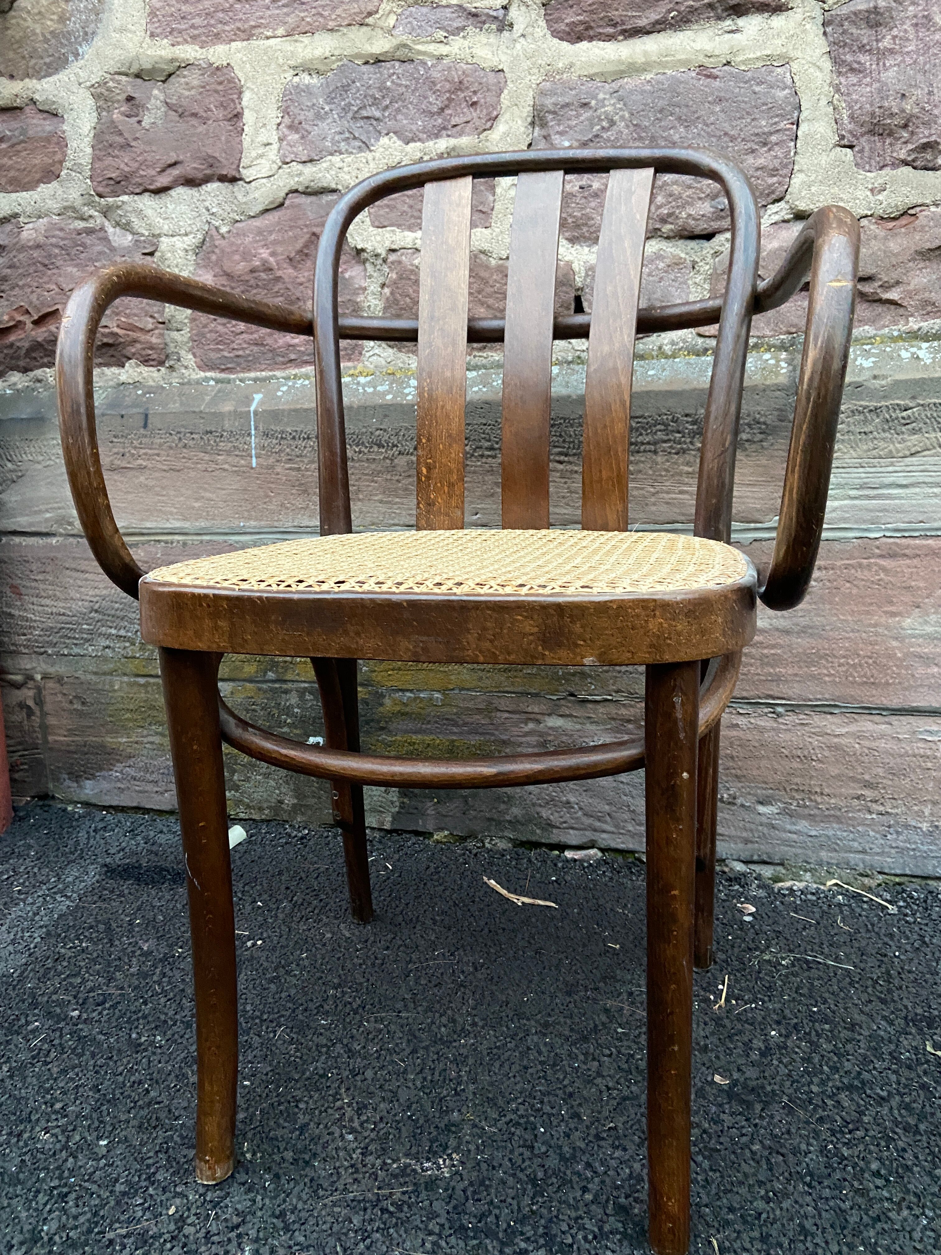 Fauteuil bois courbé viennois