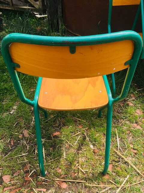 Lot de 10 chaises écoles des années '70, 5 bleus et 5 vert