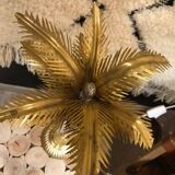 Palm lamp
