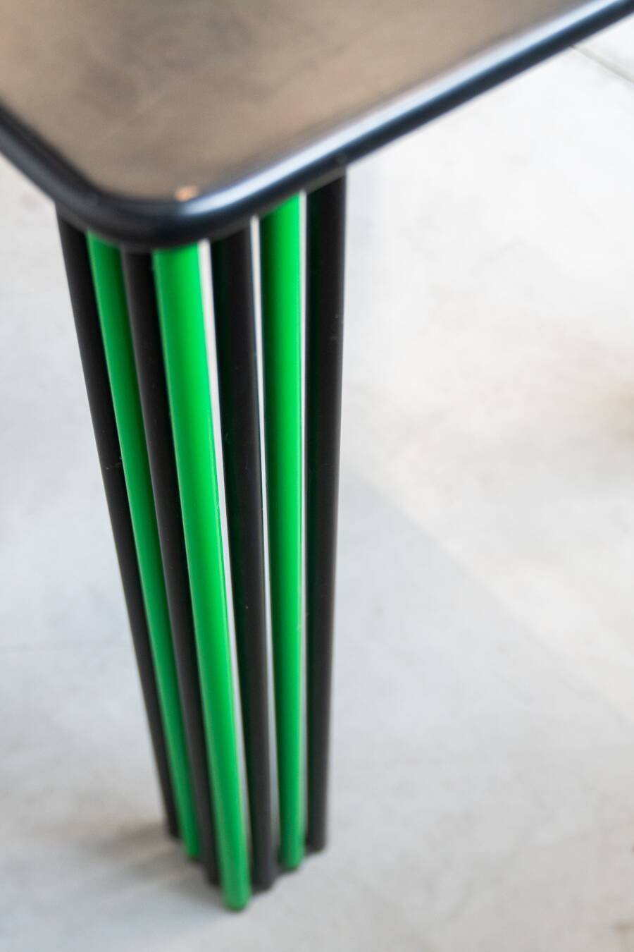 1980s Vintage Black and Green Dining Table – Bold Italian Design