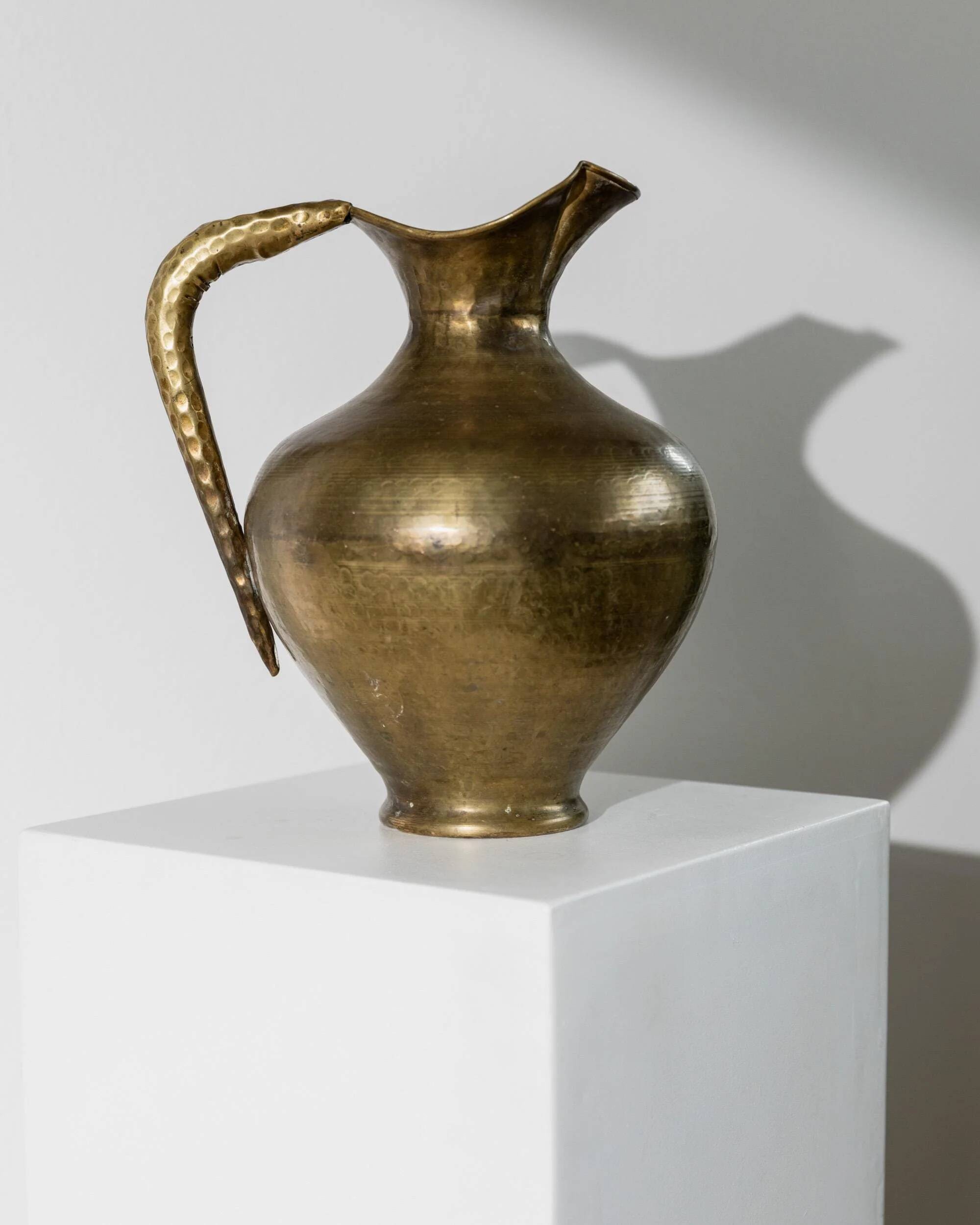 Vintage brass vase from the 1940s, hand-hammered metal, amphora shape, Italian design from the 1940s.