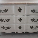 Chest of drawers crossbow