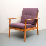 Fauteuil des années 1960 en violet