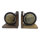 Serre livres globe terrestre
