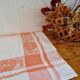 Nappe ancienne damassée orange et blanche